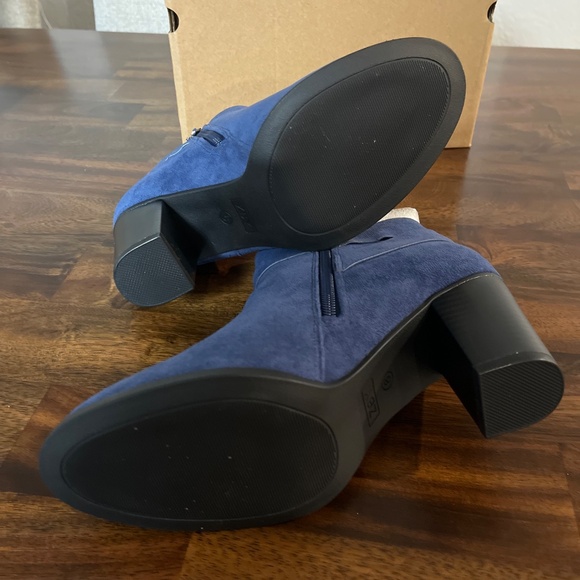 Pie Pie Women's Tie Knot Chelsea Pump Ankle Boots - Picture 5 of 5